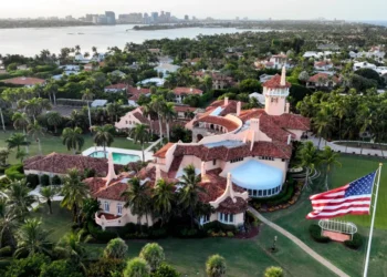 Armed man killed after entering perimeter of Trump’s Mar-a-Lago resort