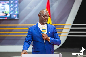 NLA CEO Mohammed Abdul-Salam demands 84% pay rise and $6,000-a-month rent