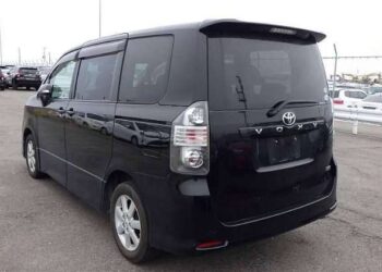 NRSA moves to ban Toyota Voxy for commercial transport over safety concerns