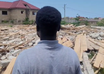 Armed men raze millennium city mosque, hold couple at gunpoint