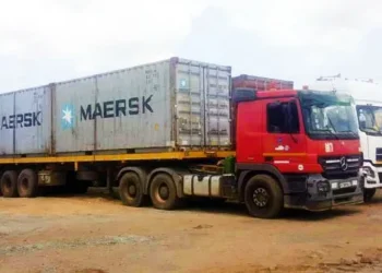 Improper parking of container trucks causes heavy traffic on Tema–Accra beach road — Sammy Darkwa