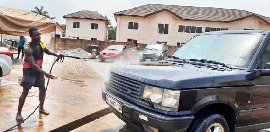 Police warn vehicle owners against handing car keys to washing bay attendants