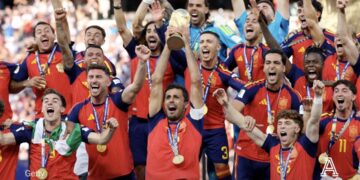 Spain edge Argentina after extra time to win 2nd World Cup title