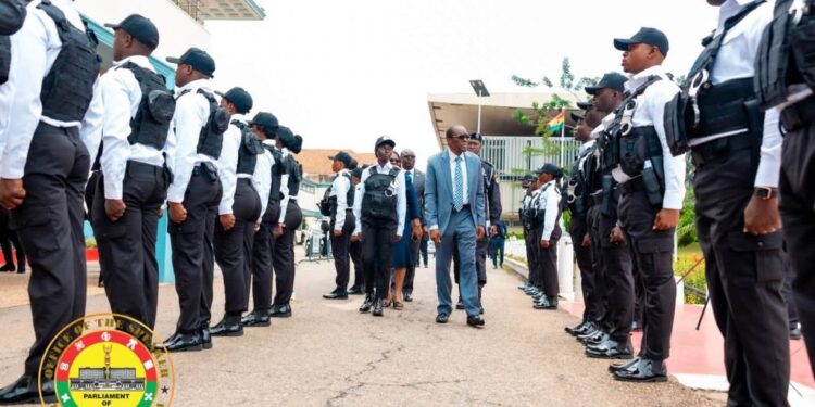 Bagbin warns parliamentary security officers against alcohol abuse