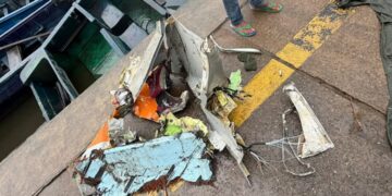 Nigeria launches rescue after military plane crashes with 32 aboard