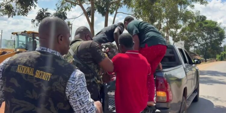 15 arrested over alleged sandwinning on Accra-Kumasi Expressway