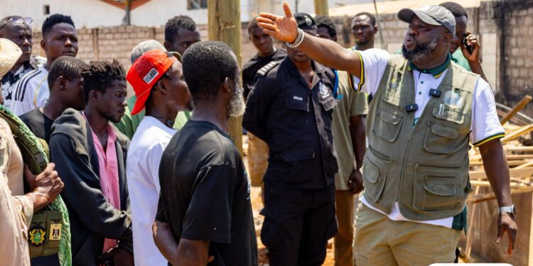 AMA removes unauthorised structures at Kofikrom to make way for block housing