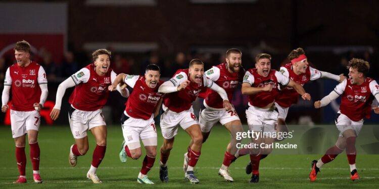 Fleetwood Town stun Arsenal on penalties to reach Carabao Cup quarter-finals